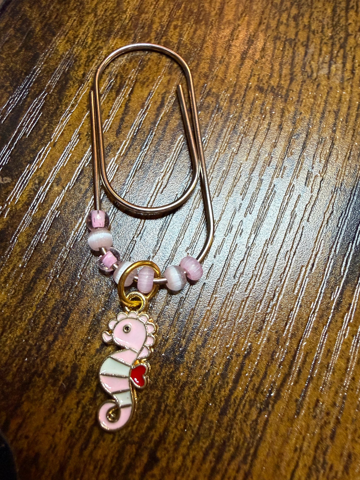 Seahorse paperclip
