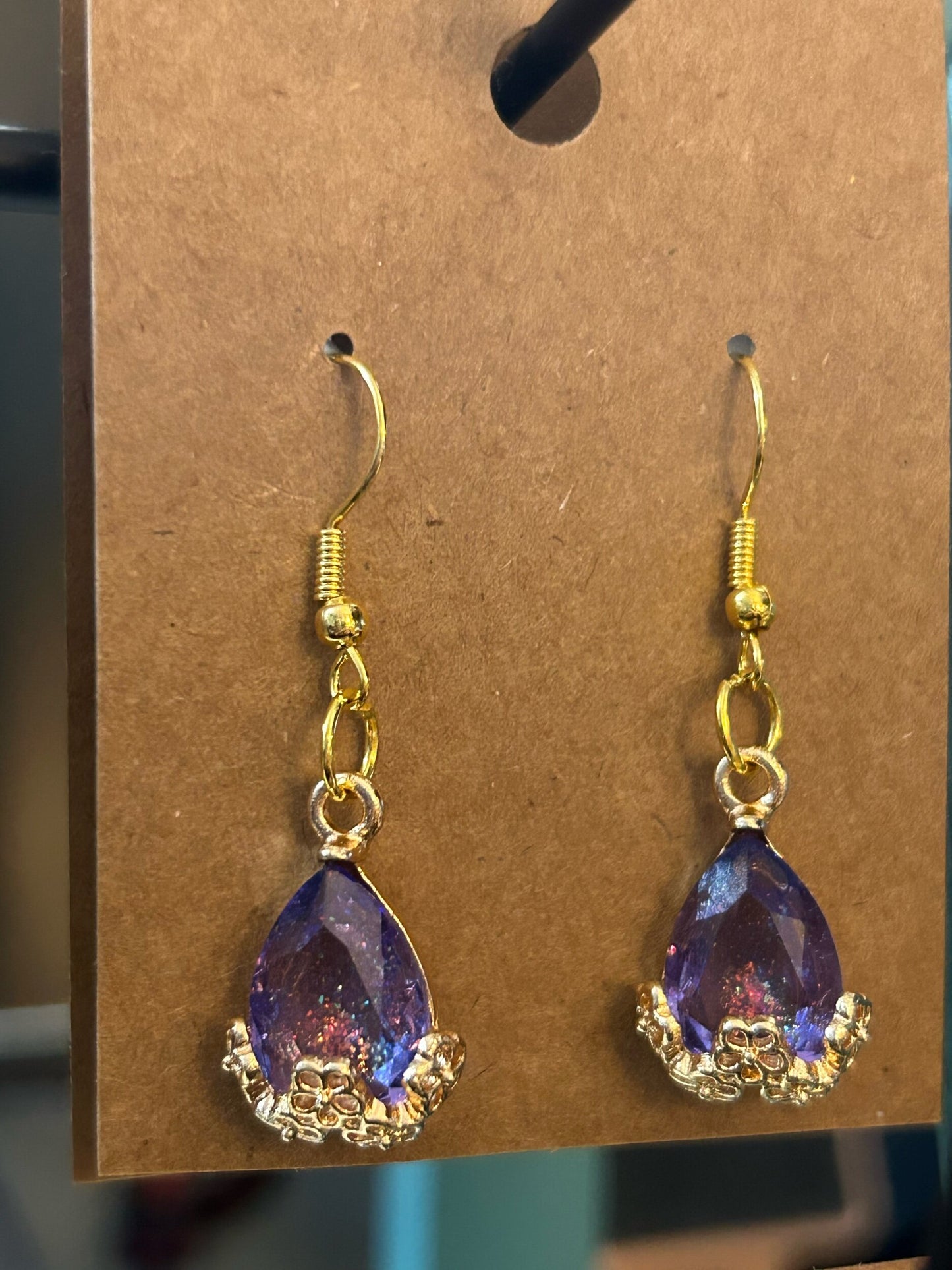 Purple flower gem earrings