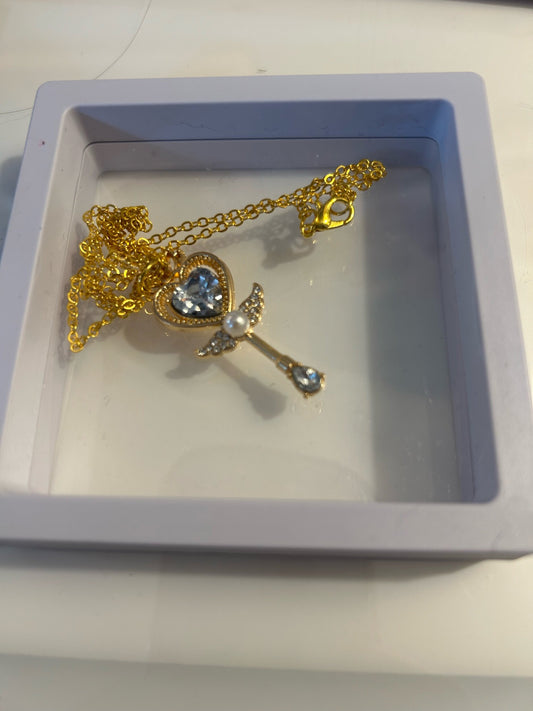 Sailor moon inspired necklace - white