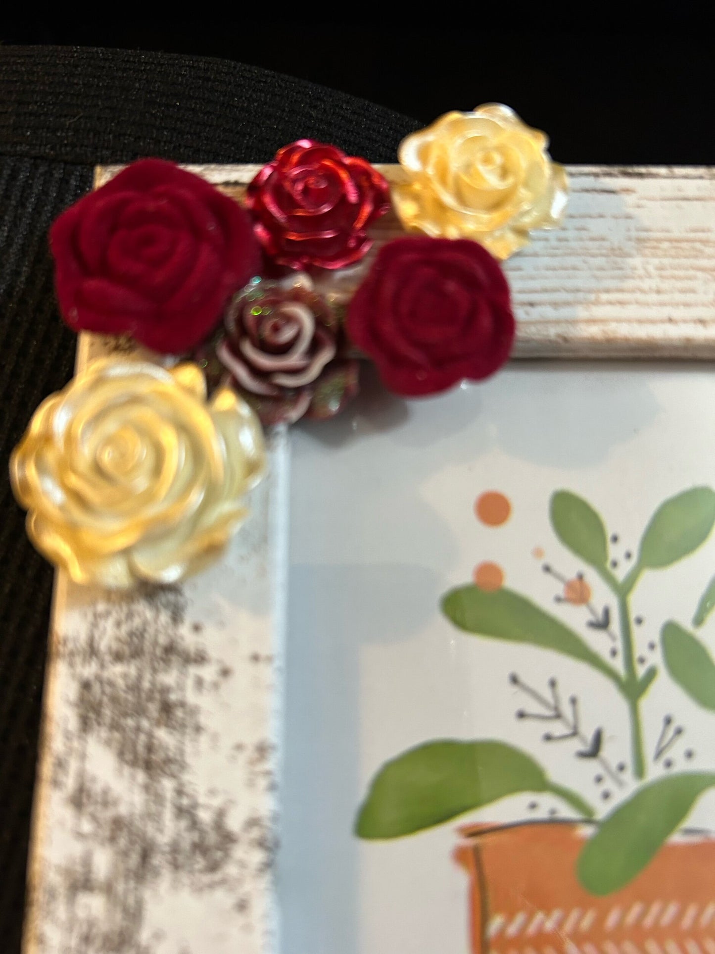 Red rose frame
