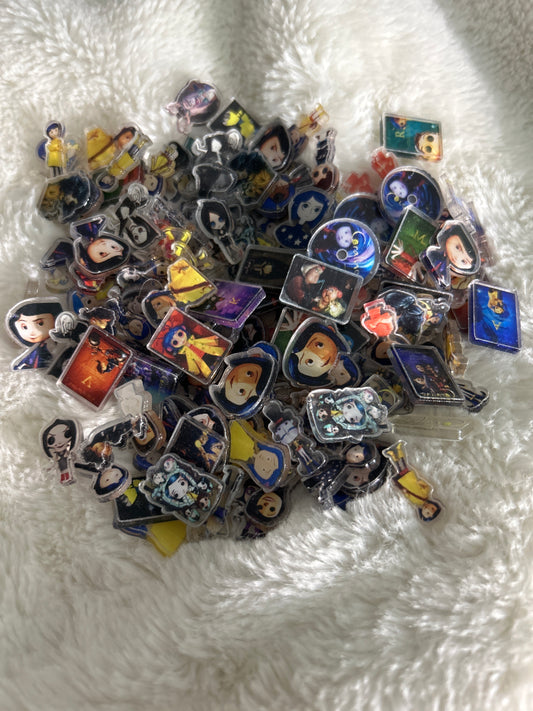 Coraline 2cm acrylics in various styles