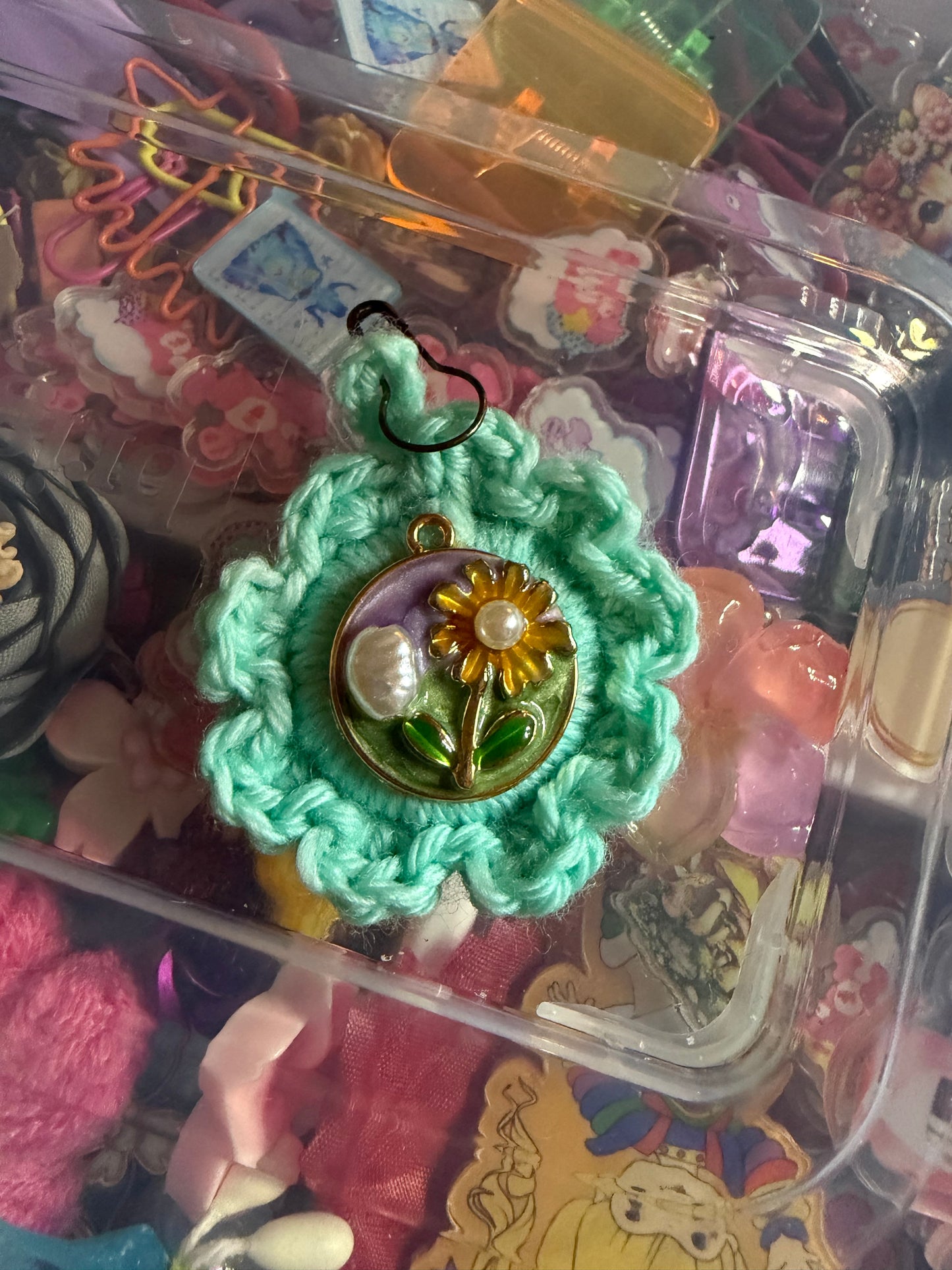 Crochet spine dangle